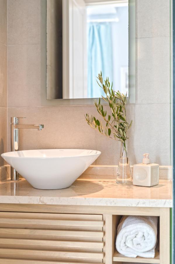 Celestine Suites คอลิมวาริออน ภายนอก รูปภาพ